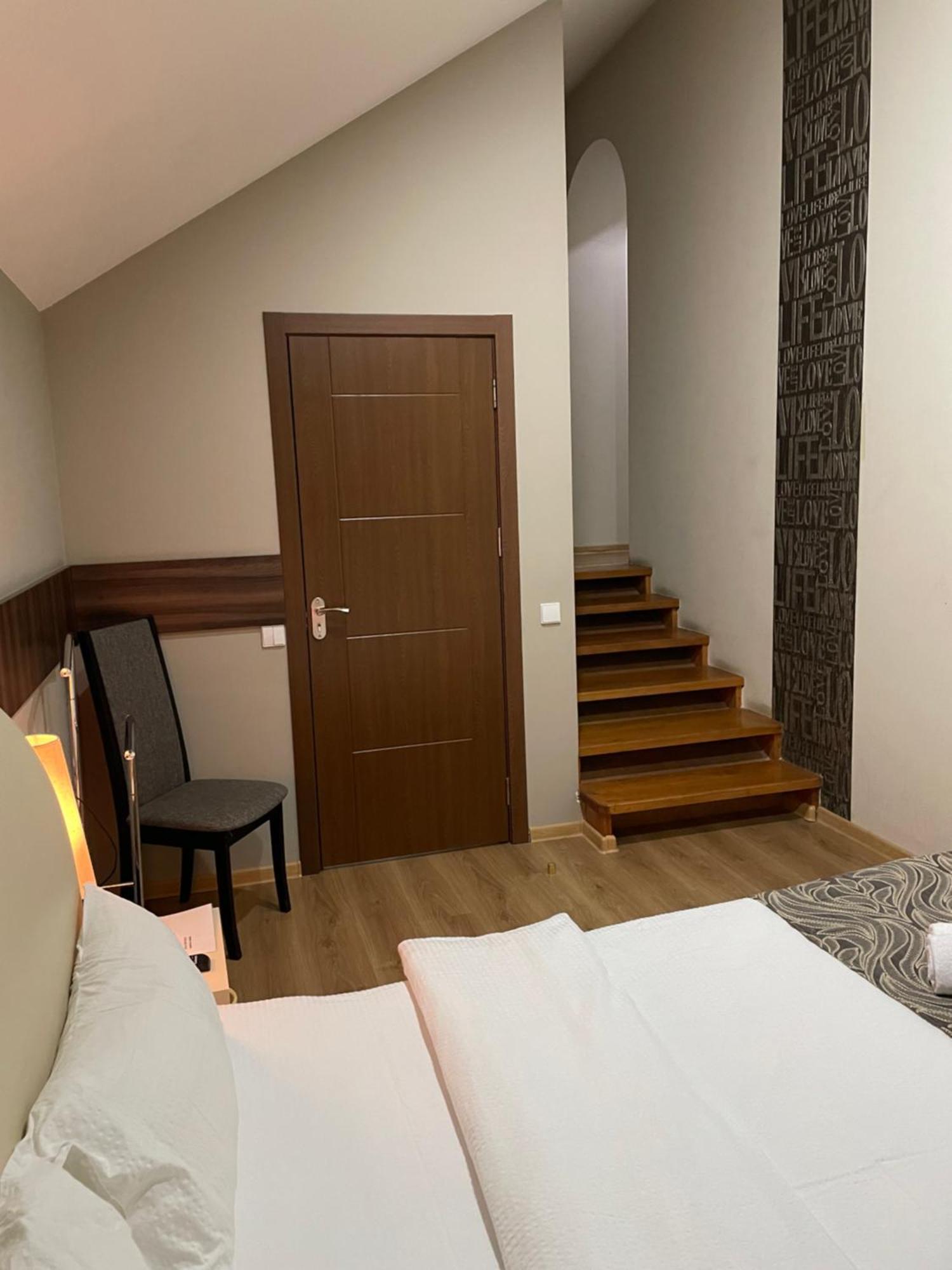 New Hotel Tiflis Exterior foto