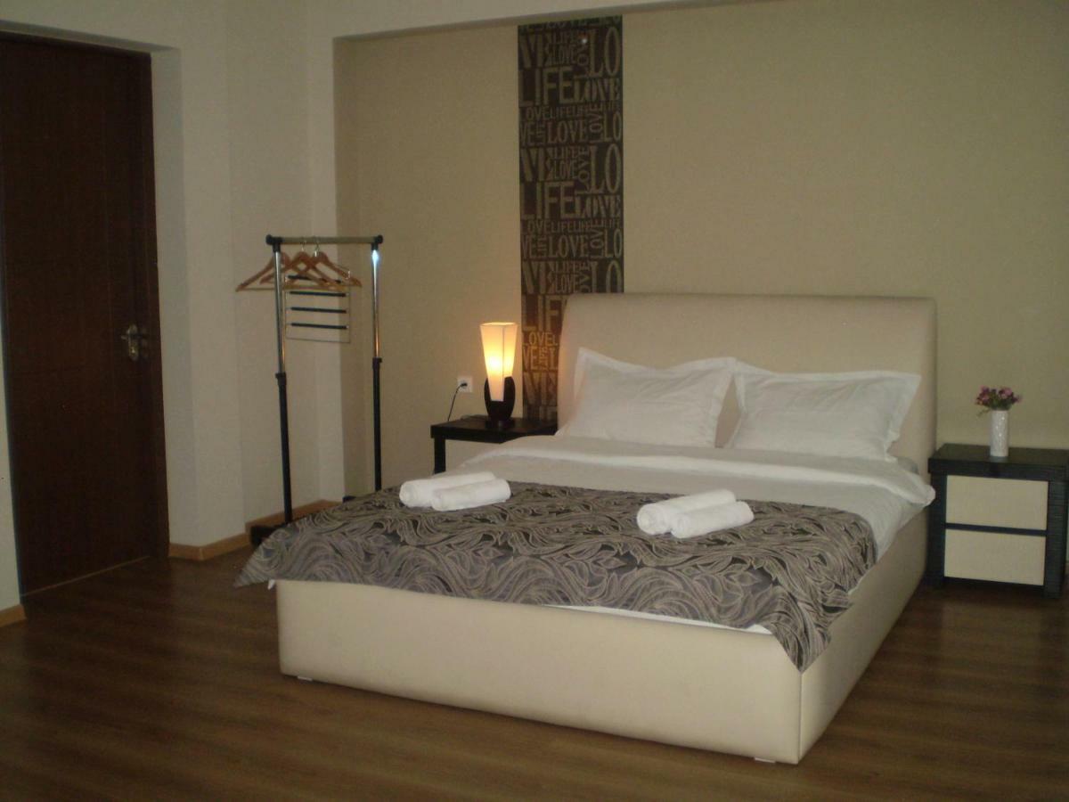 New Hotel Tiflis Exterior foto